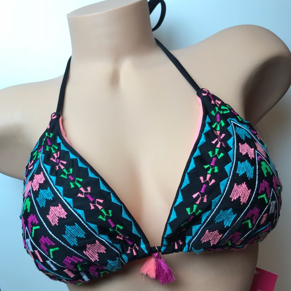 Xhilaration Aztec Triangle Bikini Top Black Large
